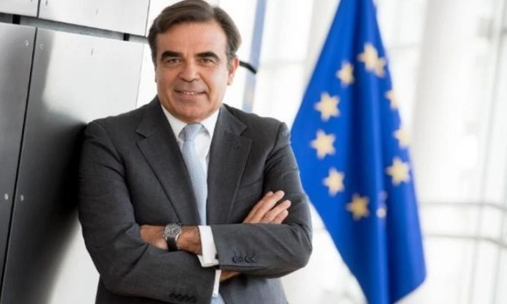 1ο Παγκόσμιο Πανομογενειακό Ιατρικό Συνέδριο- Μ. Σχοινάς: Πανδημία και πόλεμος σήμαναν το τέλος της εποχής της αθωότητας για την Ευρώπη